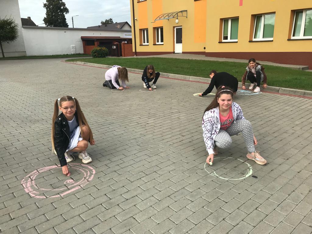 kropka10.jpg